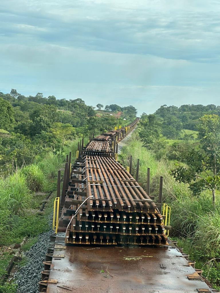 Ferrovias em Goiás: construção de ramais federais avançam e governo projeta rotas estaduais