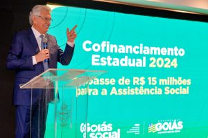 Caiado anuncia R$ 14,9 milhões do Cofinanciamento Estadual para 113 municípios investirem em assistência social